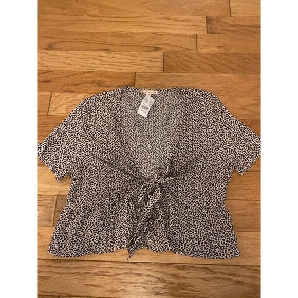 NWT LA Hearts Pacsun women's animal print tied front v-neck blouse size medium - Picture 1 of 8